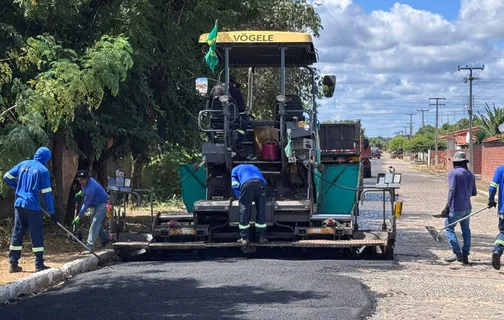 Prefeitura de São Gonçalo do Piauí avança com obras de pavimentação e conclui primeira etapa da Rua Petrônio Portela