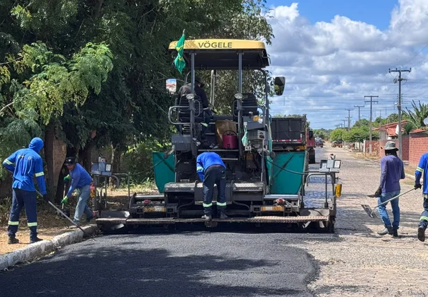 Prefeitura de São Gonçalo do Piauí avança com obras de pavimentação e conclui primeira etapa da Rua Petrônio Portela