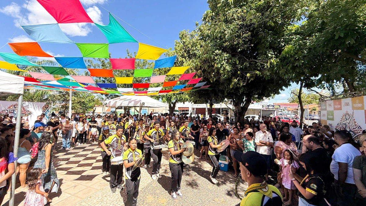 Programação contou com apresentações culturais
