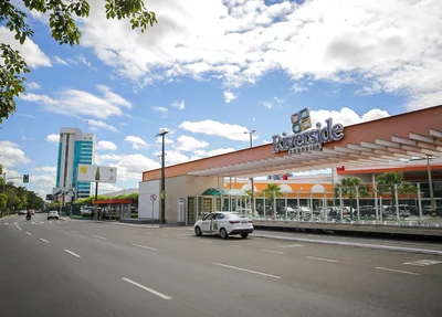Riverside Shopping