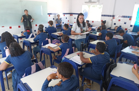 Secretaria de Meio Ambiente realiza campanha de conscientização sobre poluição sonora na Escola Municipal Arica Leal