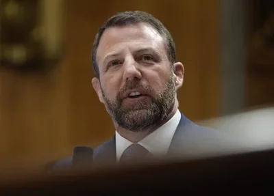 Secretário de Segurança Interna dos Estados Unidos, Markwayne Mullin