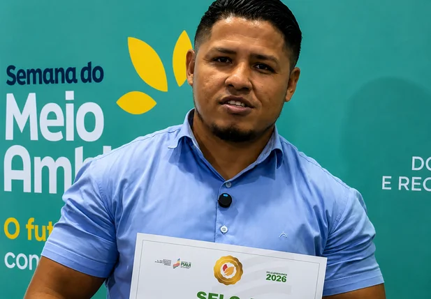 Secretário Neto Rocha