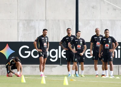 Seleção Brasileira de Futebol durante treino