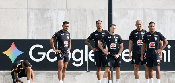 Seleção Brasileira de Futebol durante treino
