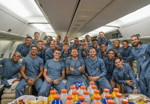 Seleção chega aos Estados Unidos e Ancelotti dispara: “Essa Copa não tem favorito”
