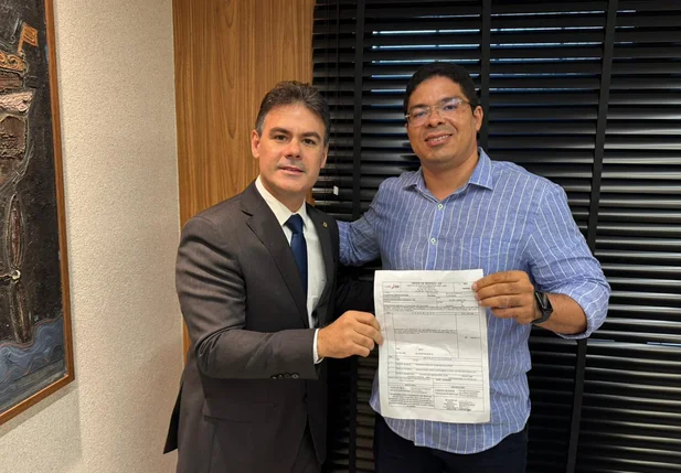 Severo Eulálio assegura obra de abastecimento de água na localidade Sussuarana em Porto