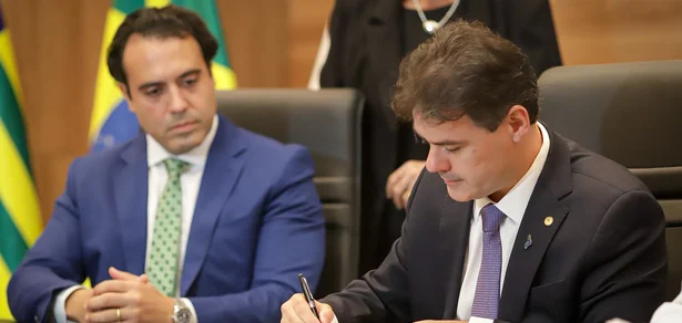 Severo Eulálio nomeou os aprovados do concurso de 2023