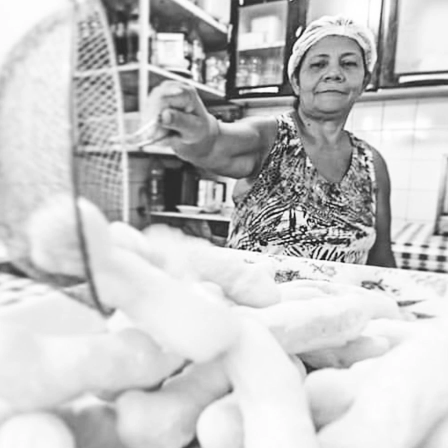 Solimar ficou conhecida pela receita do bolo frito