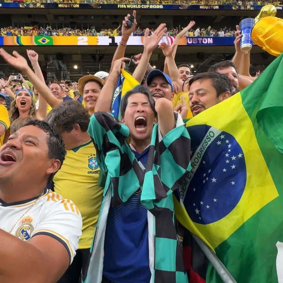 Streamer e influenciador digital japonês, Gamix, em prantos após Japão perder para Brasil.