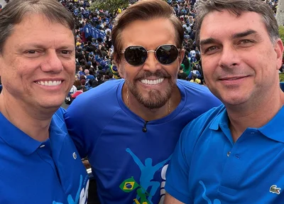 Tarcísio de Freitas, Estevam Hernandes e Flávio Bolsonaro