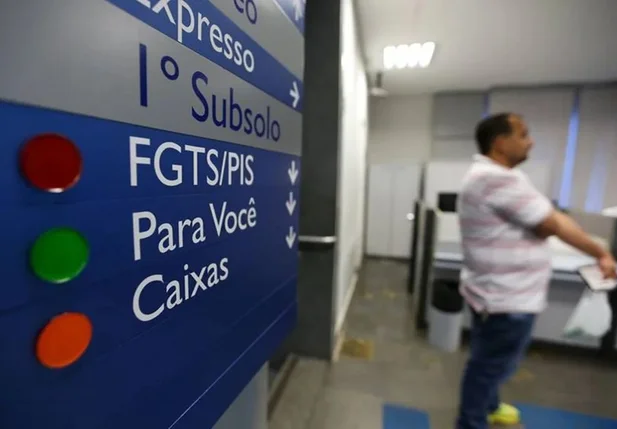 Trabalhadores nascidos entre julho e dezembro ainda têm parcelas a receber do PIS/Pasep neste ano