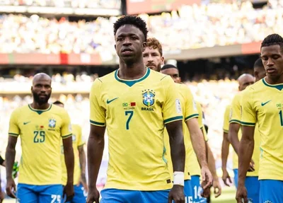 Vinir Jr, atacante brasileiro
