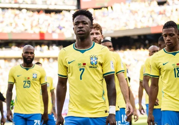 Vinir Jr, atacante brasileiro