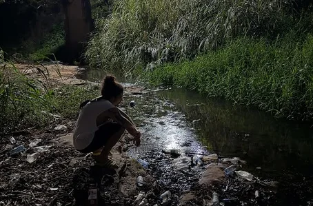 Whindersson Nunes no riacho Grotão