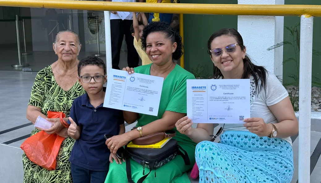 A solenidade foi realizada no Salão Nobre da Câmara Municipal de Teresina.