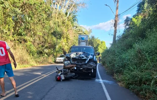 Acidente entre caminhonete e motocicleta deixa um homem morto em Teresina