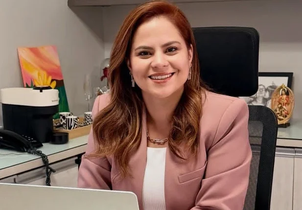 Advogada Hillana Martina Lopes Mousinho Neiva Dourado