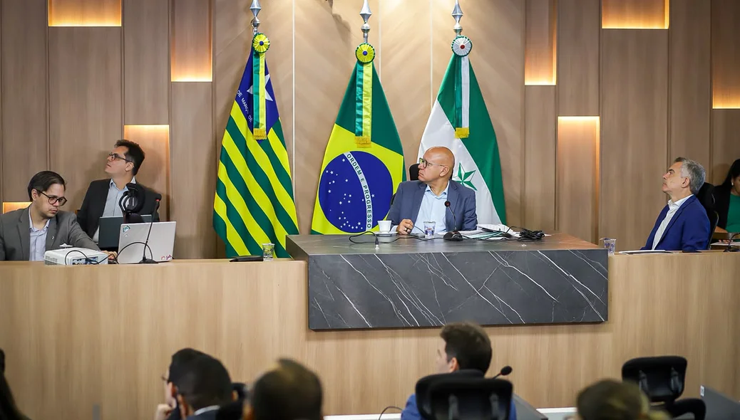 Audiência pública na Alepi