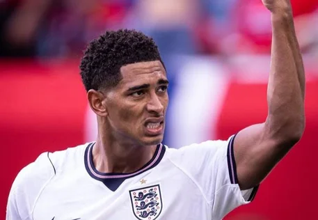 Bellingham decide na prorrogação, Inglaterra elimina Noruega e avança à semifinal da Copa do Mundo