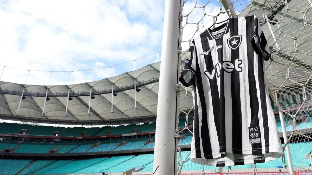 Botafogo recebe o Vitória em jogo atrasado da 4ª rodada do Brasileirão