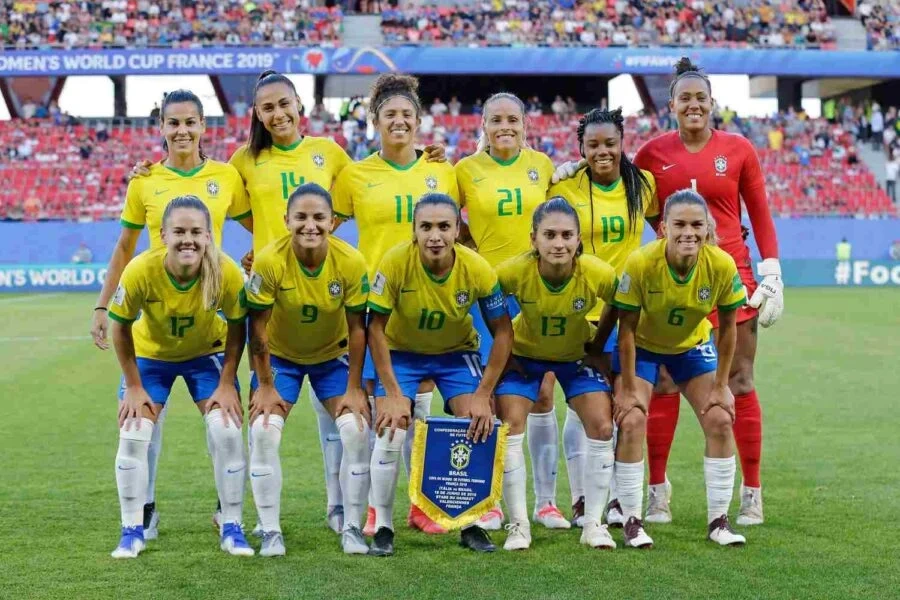 Brasil será sede da Copa do Mundo Feminina de 2027, primeira edição do torneio realizada na América do Sul.