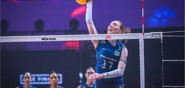 Brasil vence Japão de virada e vai à semifinal da VNL Feminina