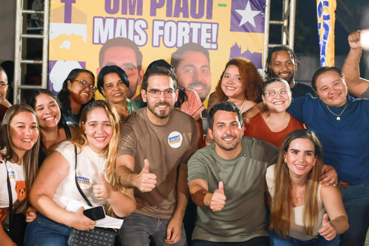 Breno Macedo e Marcos Aurélio me reunião