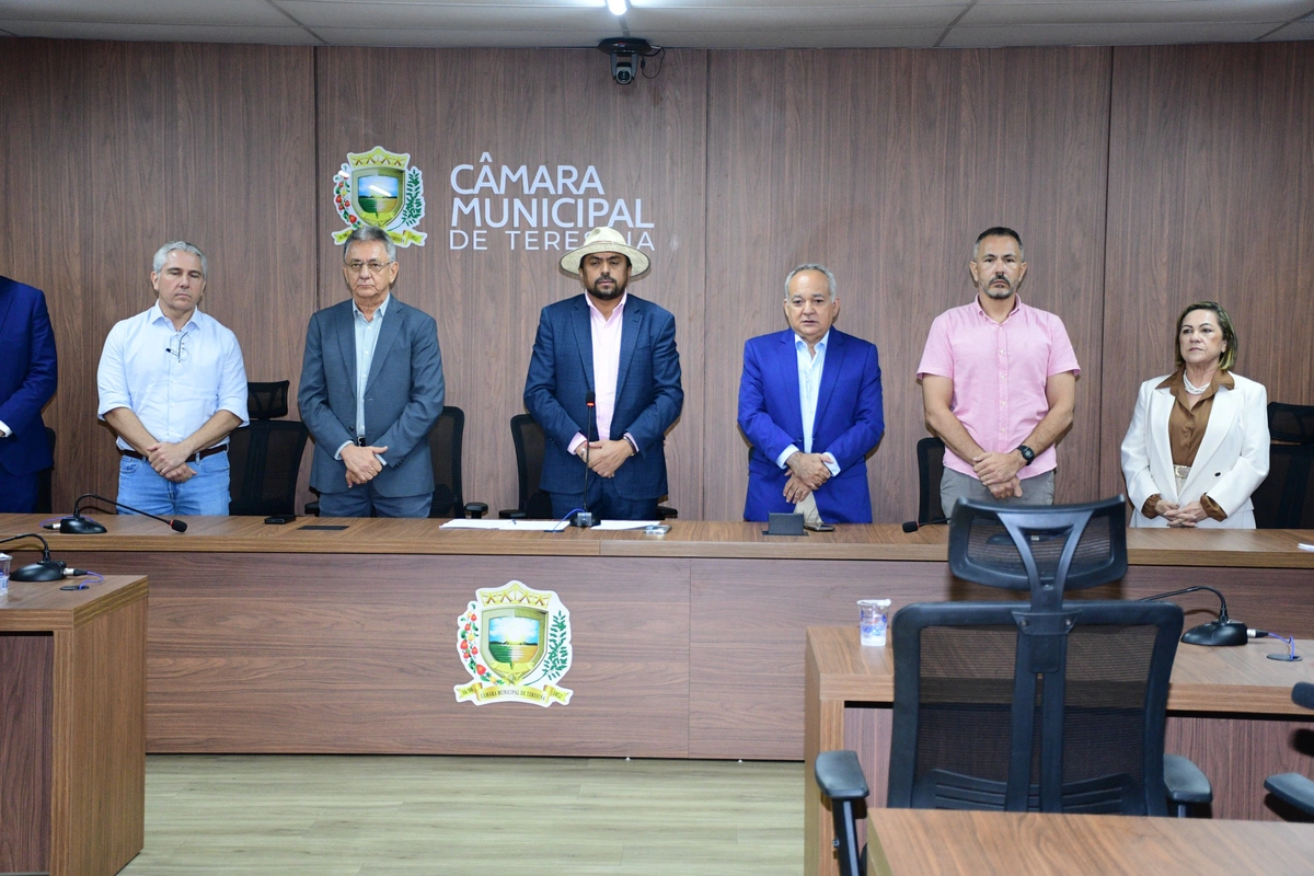 Câmara Municipal de Teresina homenageia o Dia da Indústria com participação da FIEPI