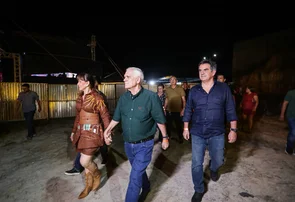 Ciro Nogueira com Ivanária e Themístocles: “obrigado por me deixar trabalhar por Esperantina”