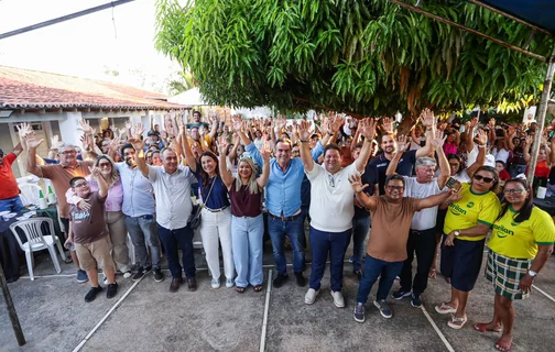Ciro Nogueira percorre mais de 40 cidades do Piauí