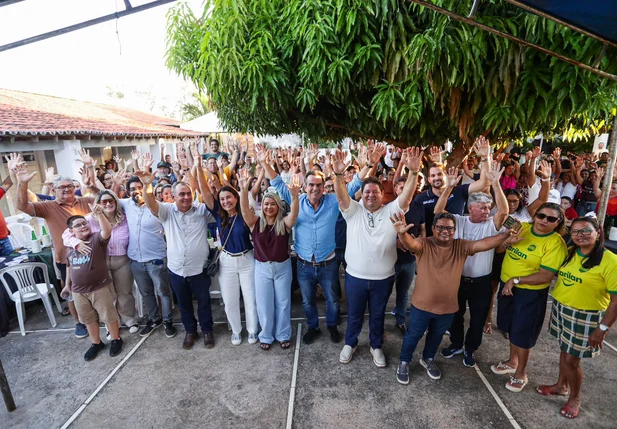 Ciro Nogueira percorre mais de 40 cidades do Piauí