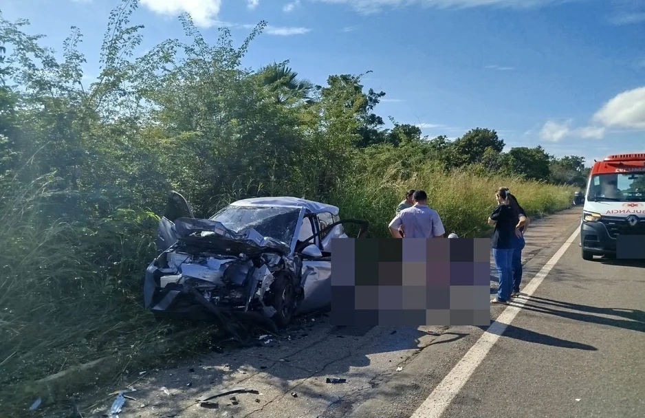 Colisão frontal entre dois carros deixa feridos na BR-343, em Buriti dos Lopes