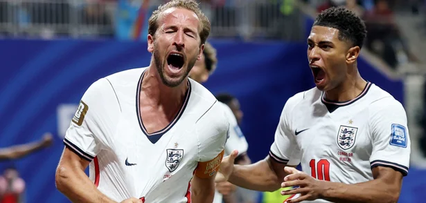 Comemoração de Harry Kane após gol de empate contra RD Congo