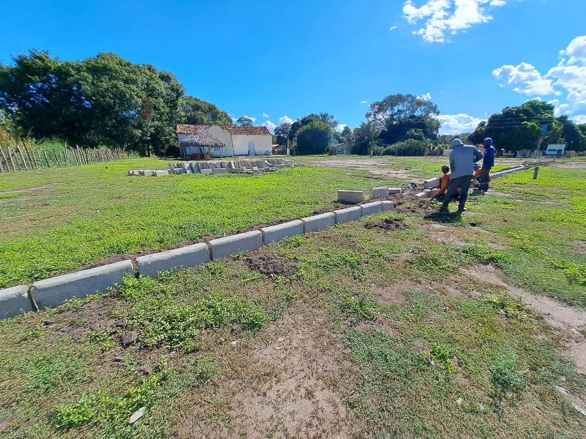 Construção da nova praça da comunidade Santa Rosa