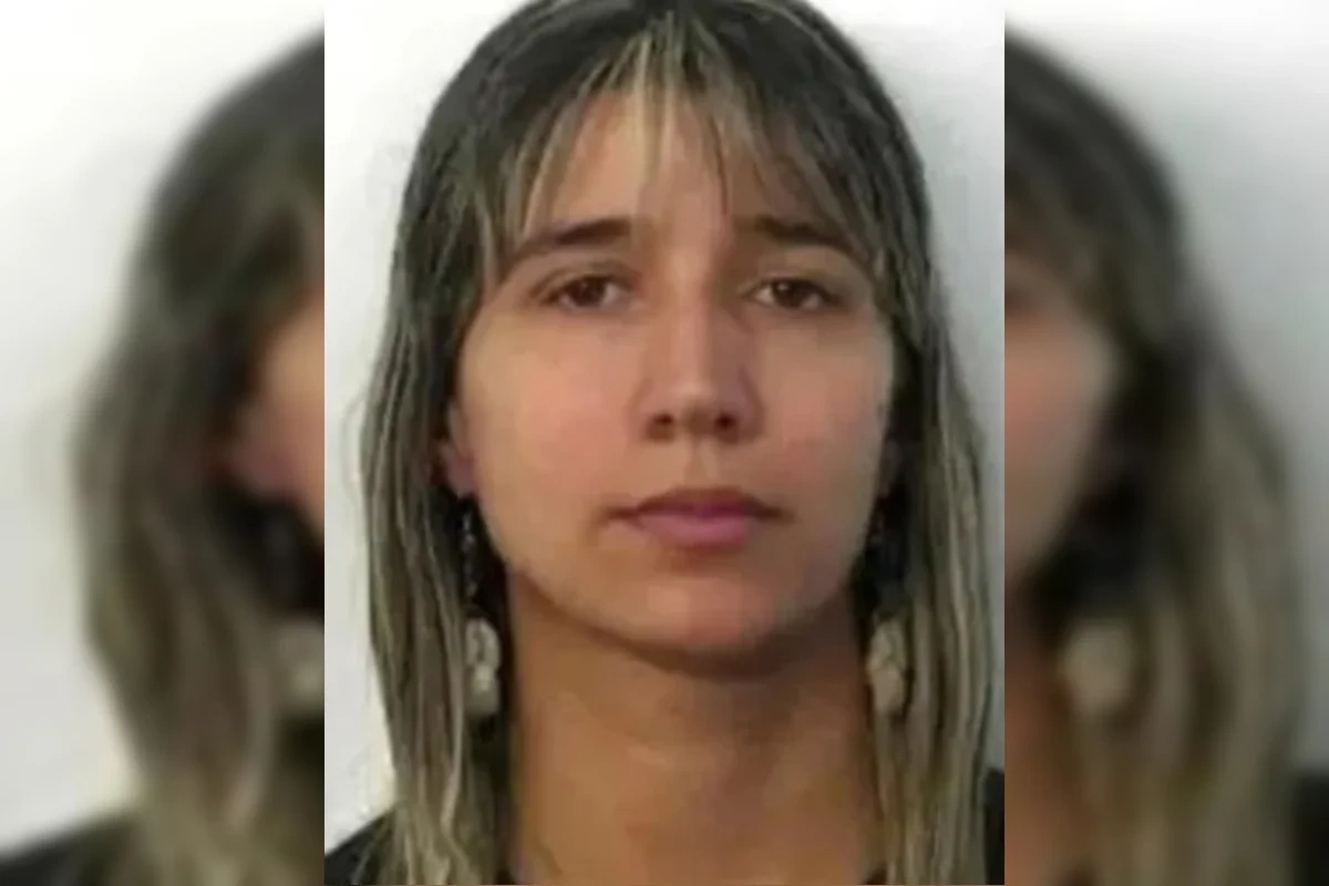 Daniela Cunha Moreira, de 43 anos, foi encontrada morta nesta sexta-feira (24) dentro do porta-malas de um carro escondido.