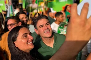 Deputado estadual Severo Eulálio em convenção partidária