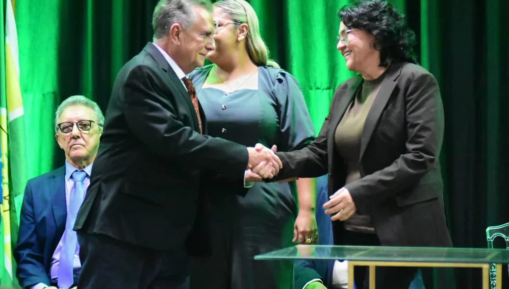 Deputado federal Flávio Nogueira e prefeita de Piripiri Jovê Oliveira