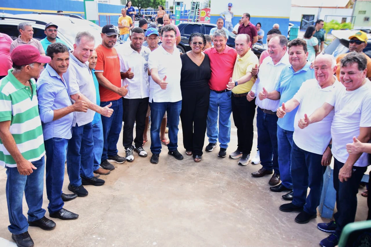 Deputado Flávio Nogueira se reúne com lideranças de Isaías Coelho