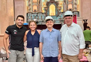 Deputado Florentino Neto visita obras da Catedral de Parnaíba e destaca avanço da restauração
