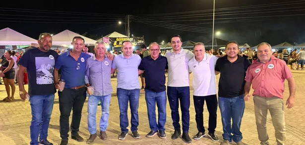 Deputado Hélio Isaías prestigia a 48ª Vaquejada de Colônia do Piauí