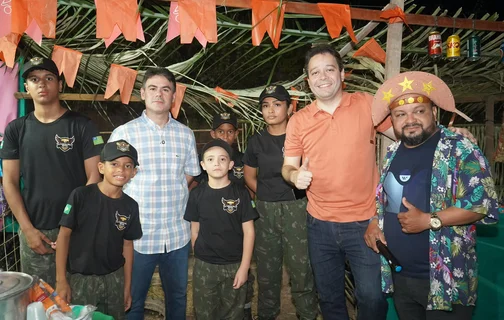 Deputado Severo Eulálio prestigia arraiais em Teresina