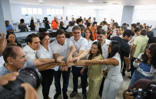Dr. Gilberto Júnior inauguração da nova Unidade de Terapia Intensiva (UTI) e do serviço de tomografia