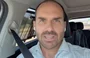 Eduardo Bolsonaro critica Moraes e afirma que ex-presidente vive "em cativeiro"