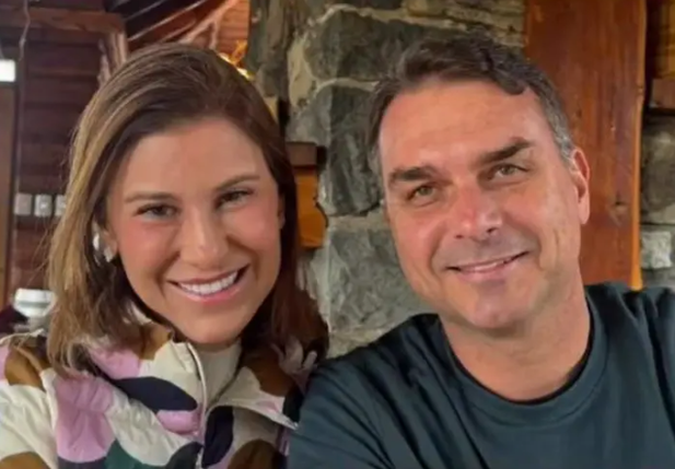 Fernanda Bolsonaro e Flávio Bolsonaro
