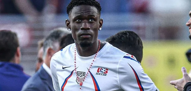 Fifa suspende punição e libera Balogun, dos EUA, para oitavas da Copa do Mundo