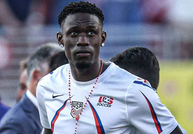 Fifa suspende punição e libera Balogun, dos EUA, para oitavas da Copa do Mundo