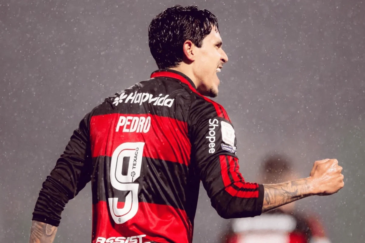 Flamengo vende Chapecoense no Brasileirão