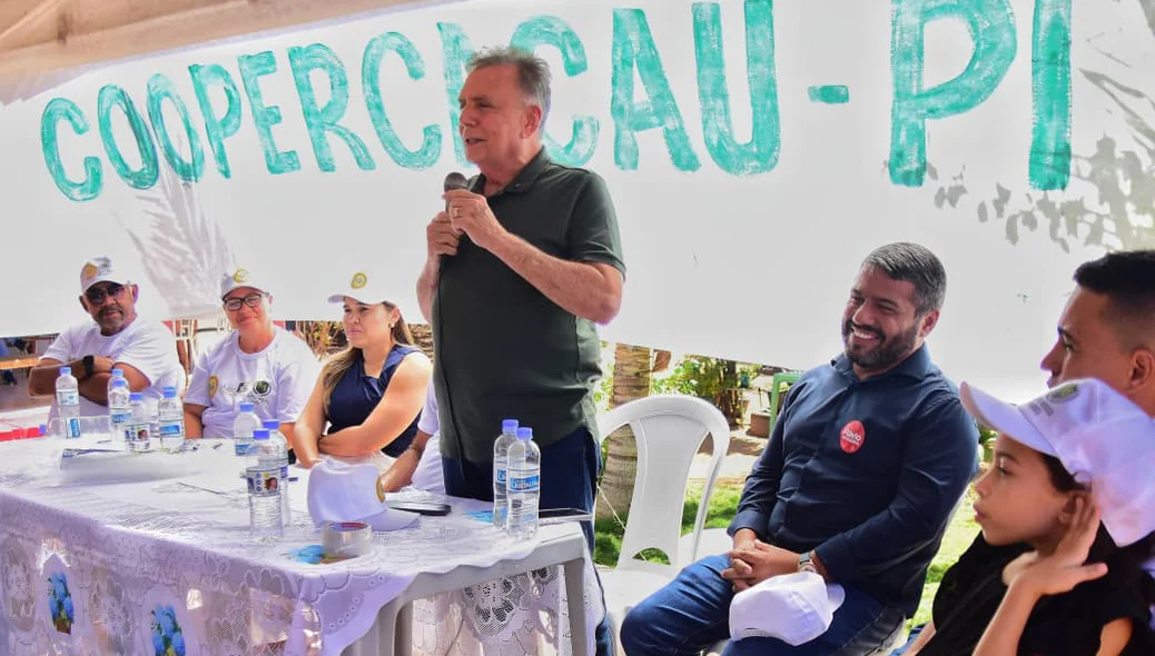 Flávio Nogueira durante evento no Sul do Piauí