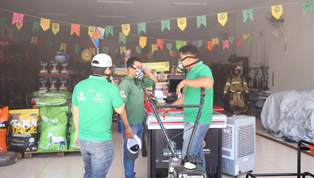 Fogo em loja agropecuária preocupa funcionários